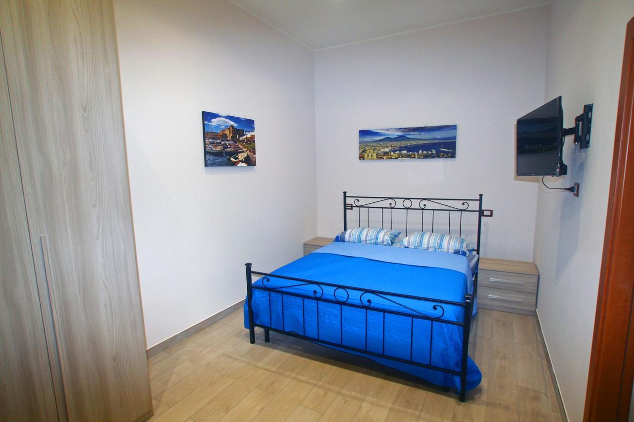 ナポリ Casa Fedora Bed & Breakfast エクステリア 写真